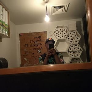 Meet your Posher, Christopher